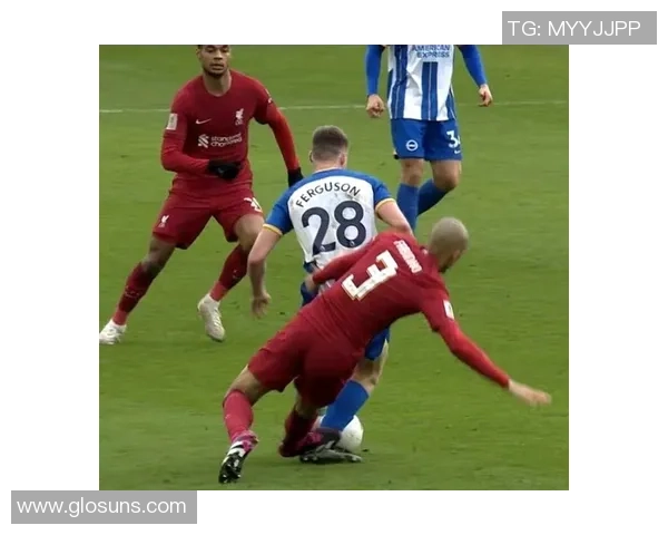 足总杯精彩对决巴萨3-0战胜拜仁引发争议判罚热议