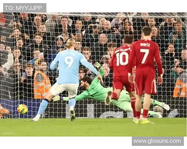 曼城主场狂胜拜仁五球大捷绝杀时刻点燃全场激情